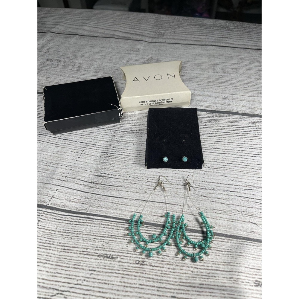 Avon Bohemian Princess White Earrings 2 Piece